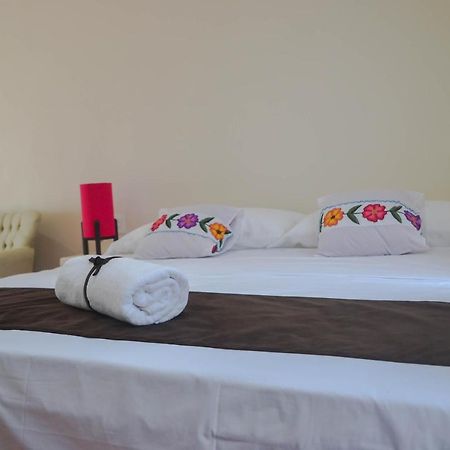 Teresita Boutique Rooms Valladolid  Buitenkant foto